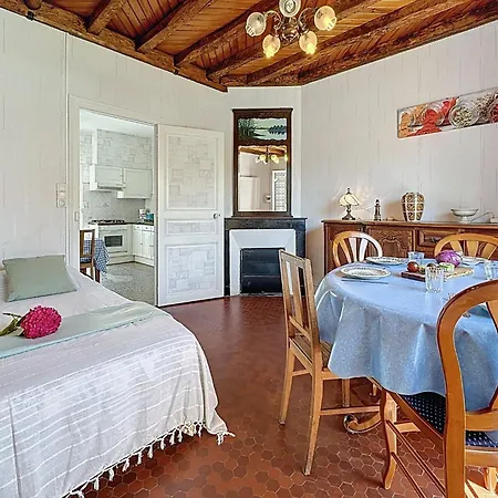 Brin De Muguet By Interhome