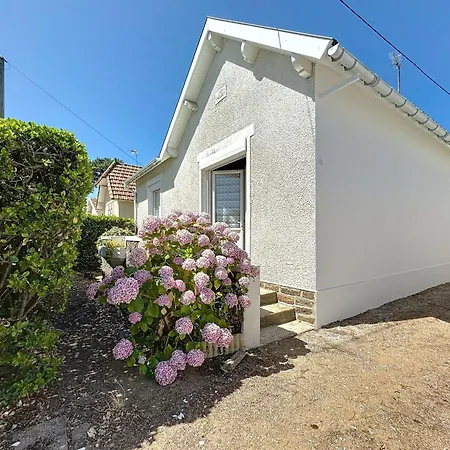 Brin De Muguet By Interhome بيت للعطل سانت ميشيل تشيف تشيف