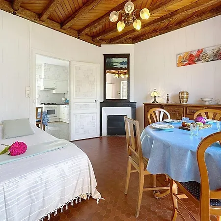 Brin De Muguet By Interhome