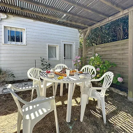 Brin De Muguet By Interhome بيت للعطل